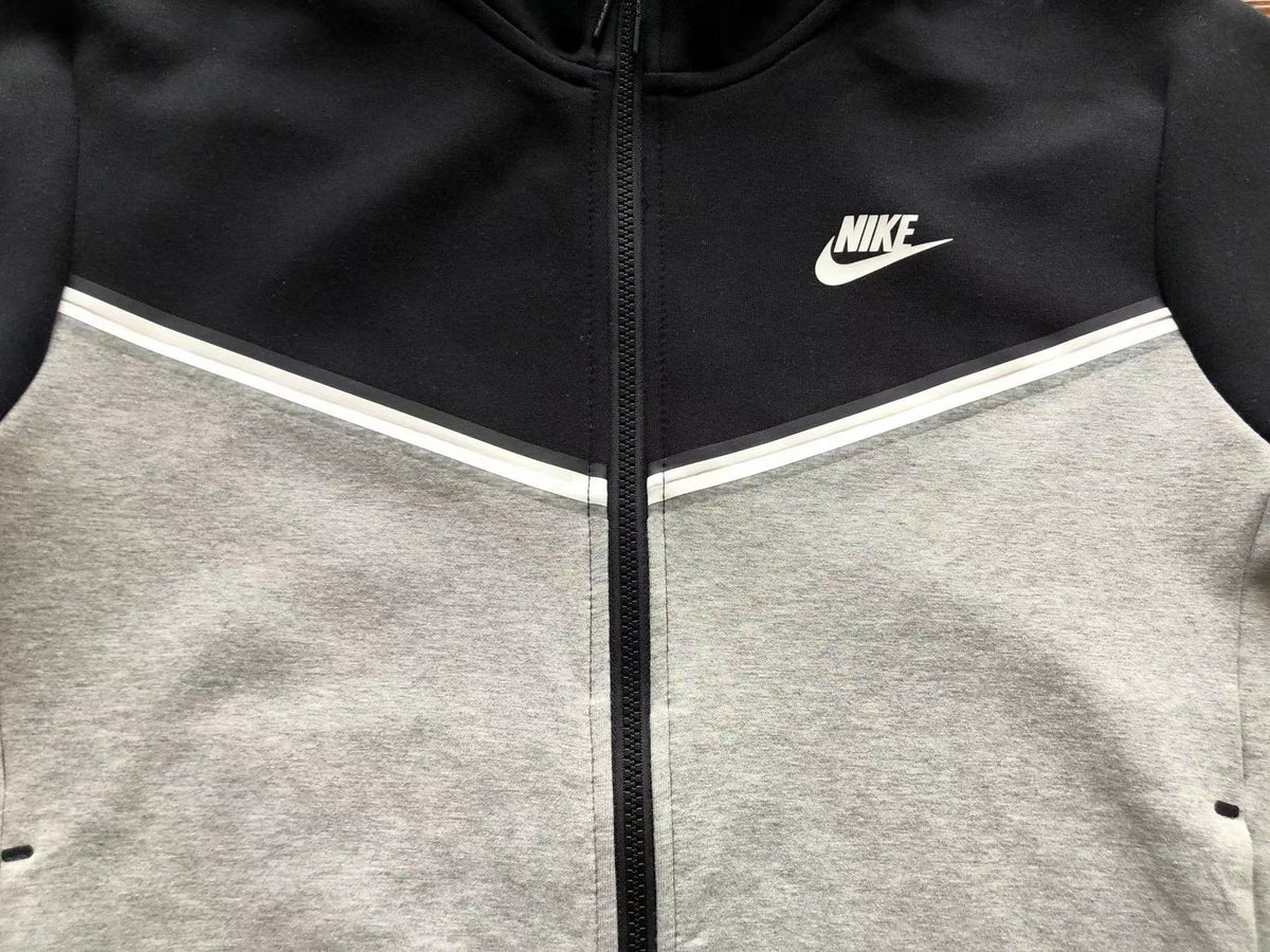 Nike Sportswear Techfleece Suit
