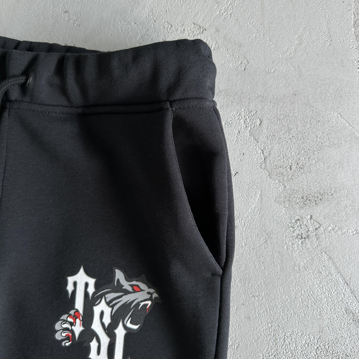 Trapstar Tracksuit Shooters Bloodshot