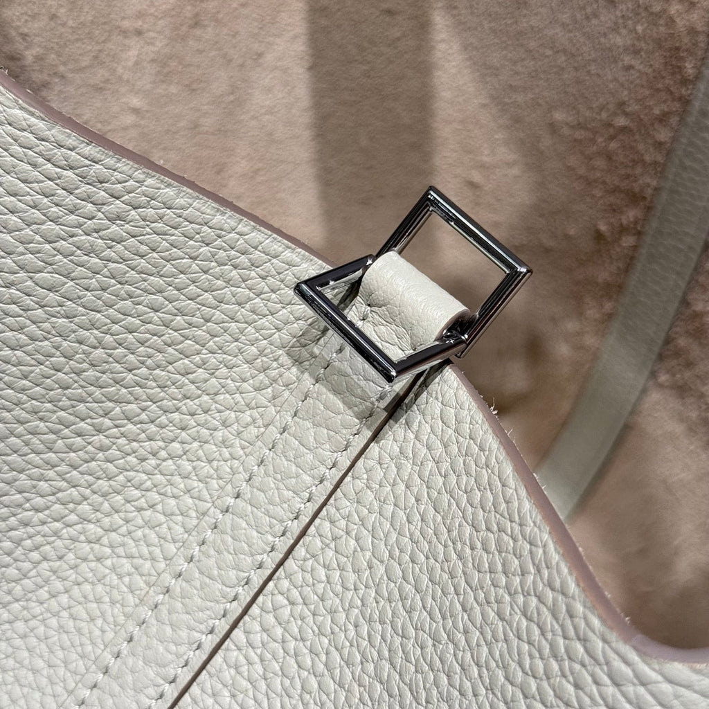 HERMES 25S PICOTIN LOCK 22 IN IVORY CALFSKIN SILVER HARDWARE